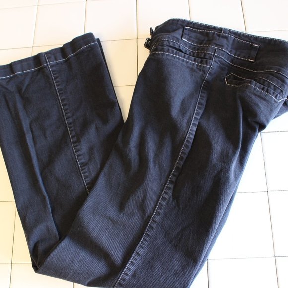 AJ ARMANI BLACK JEANS WOMENS SIZE 27 - Picture 1 of 7